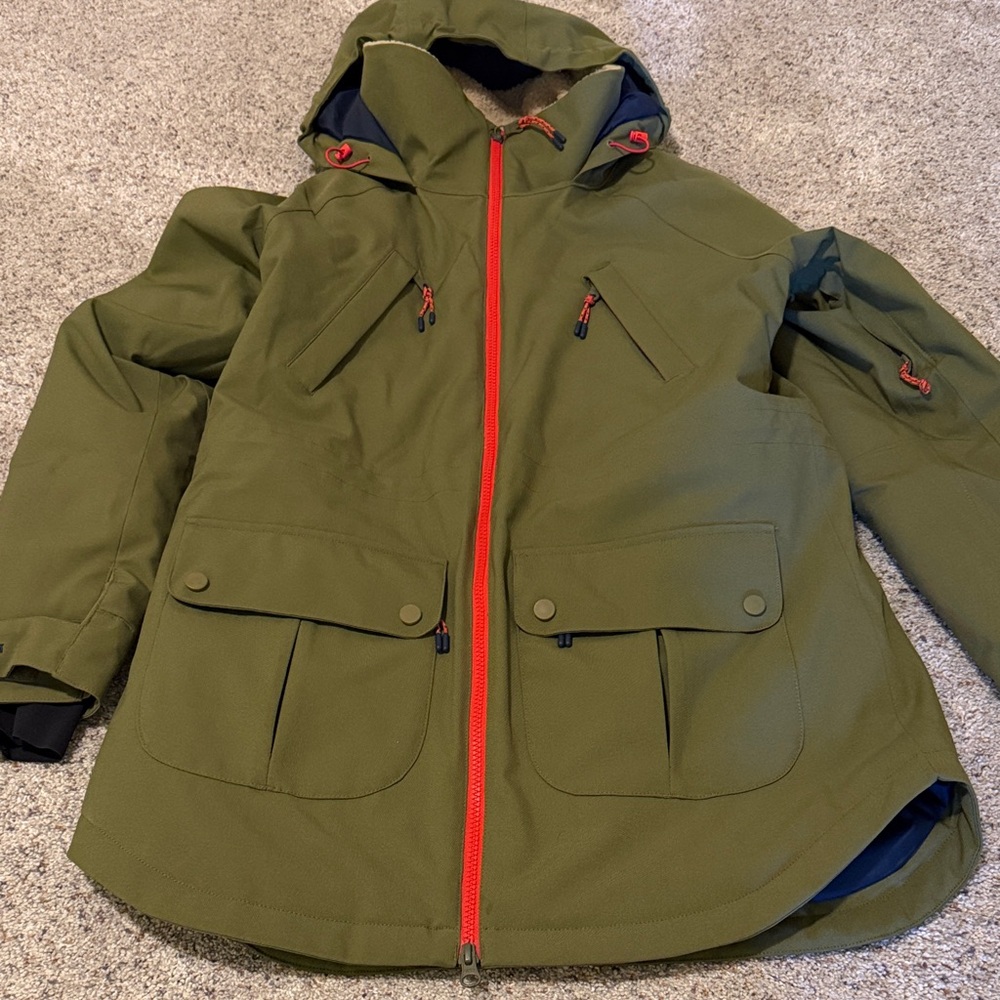 Burton Women’s Green Snow Jacket with Orange Accents - Picture 2 of 6